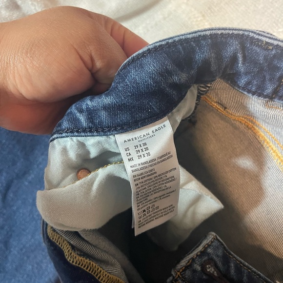 American Eagle Outfitters Women's Dark Blue Skinny Jeans - Picture 4 of 4